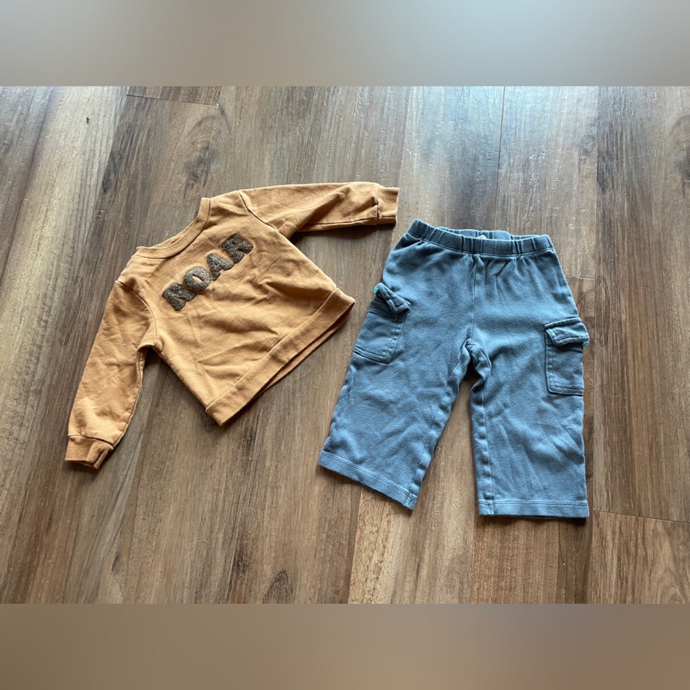Kids Cargo Pants & Sweatshirt Set -Grey Cargo Bottoms & Brown Graphic Sweatshirt